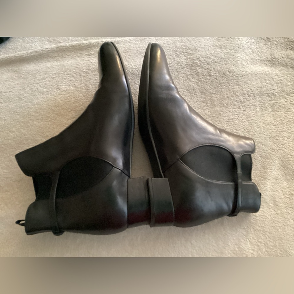 Prada Black Ankle Chelsea Ladies Boots - Picture 4 of 14